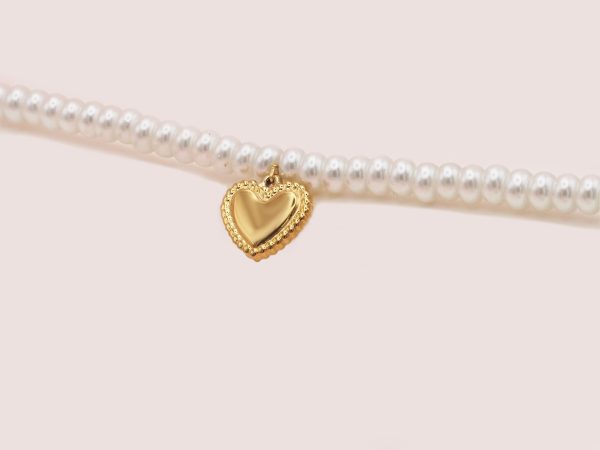 heart pearl pendant