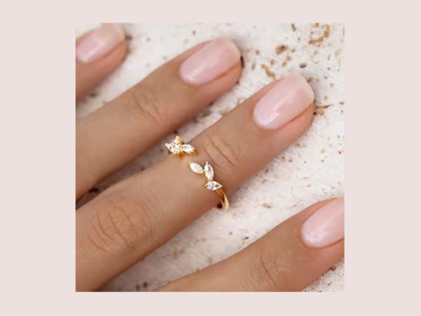 zircon white dainty ring