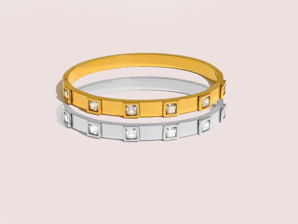 Square cubic zirconia bangle