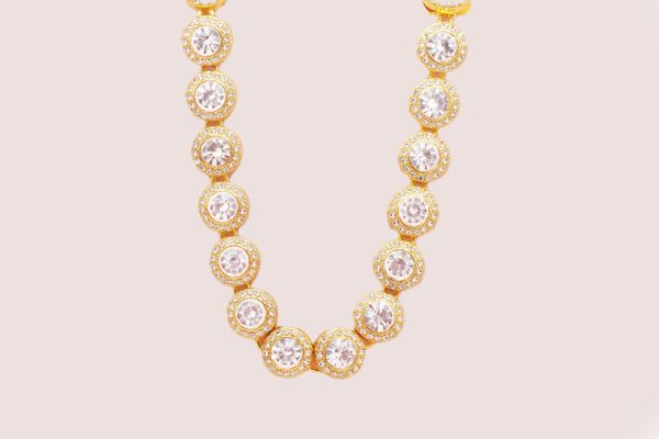 chunky rhinestone necklace in gold