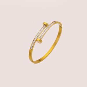 Twist Zircon Bangle