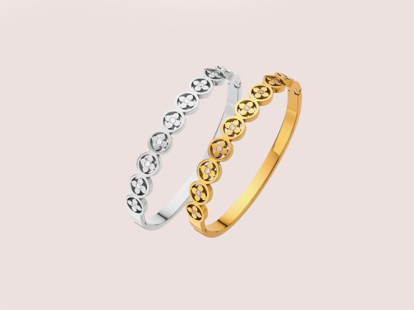 Clover Bangle