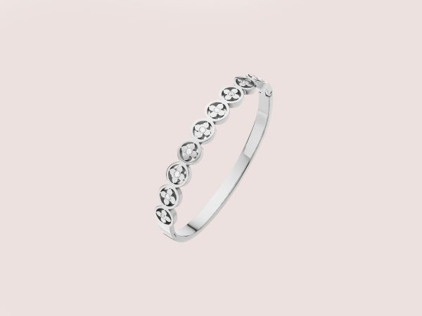 four leaf clover bangle in silver